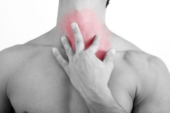 A torokfájás a méhnyak osteokondrózisának jele lehet